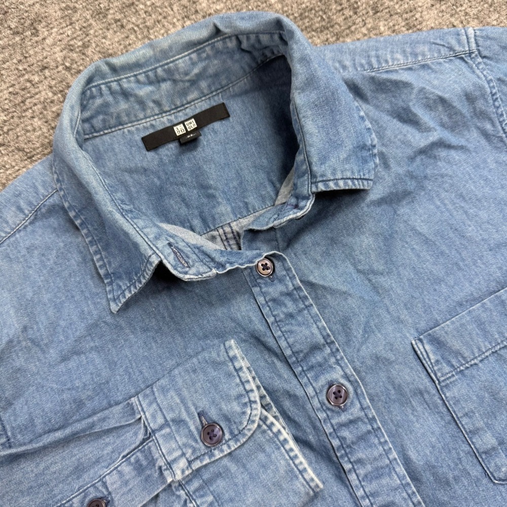 Uniqlo Chambray Button Down XS Blue Long Sleeve Cotton Denim Shirt Womens